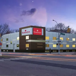 Hotel Ramada By Wyndham Bronx
