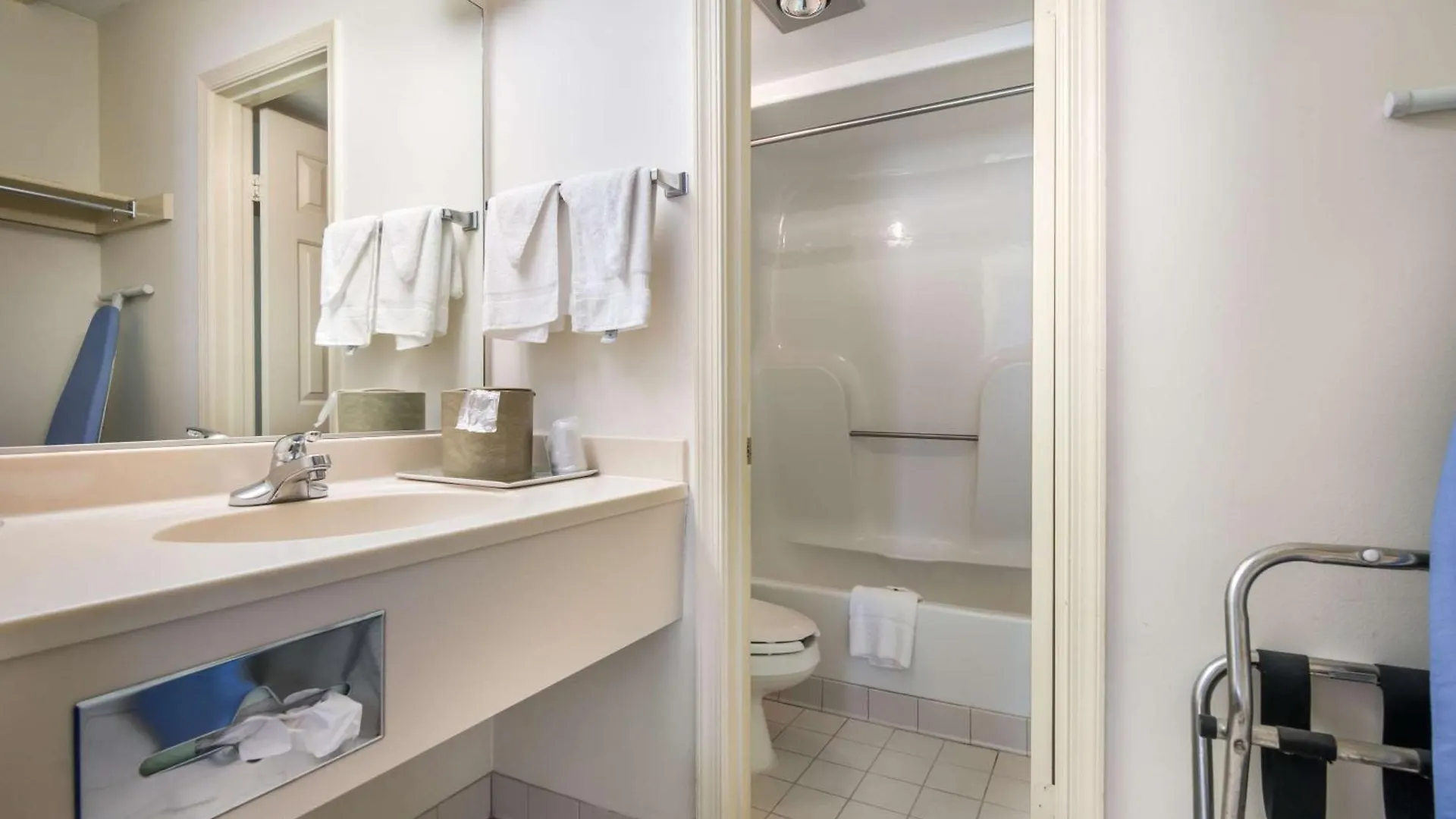 Quality Inn Little Creek Virginia Beach
