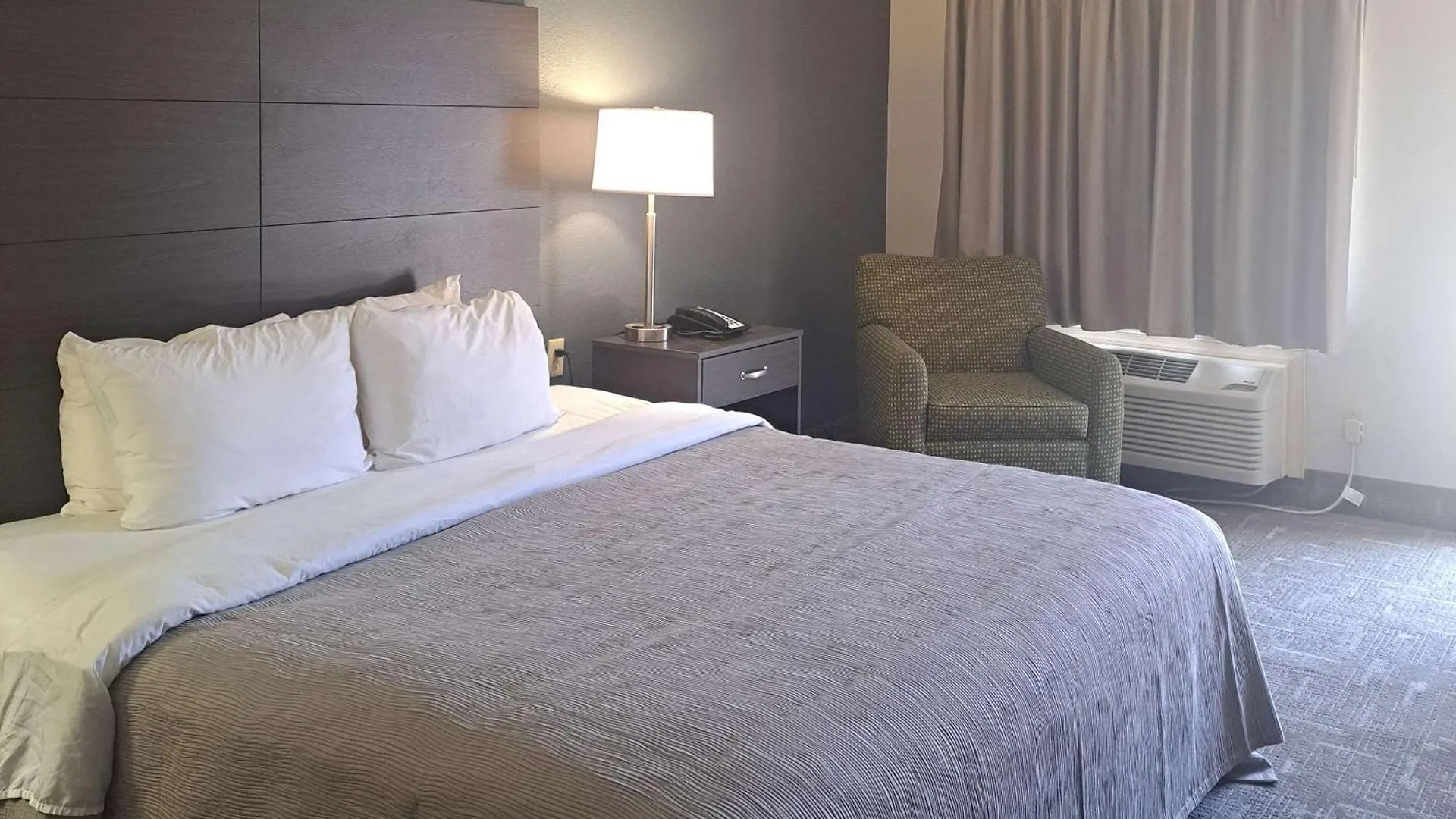 Quality Inn Little Creek Virginia Beach