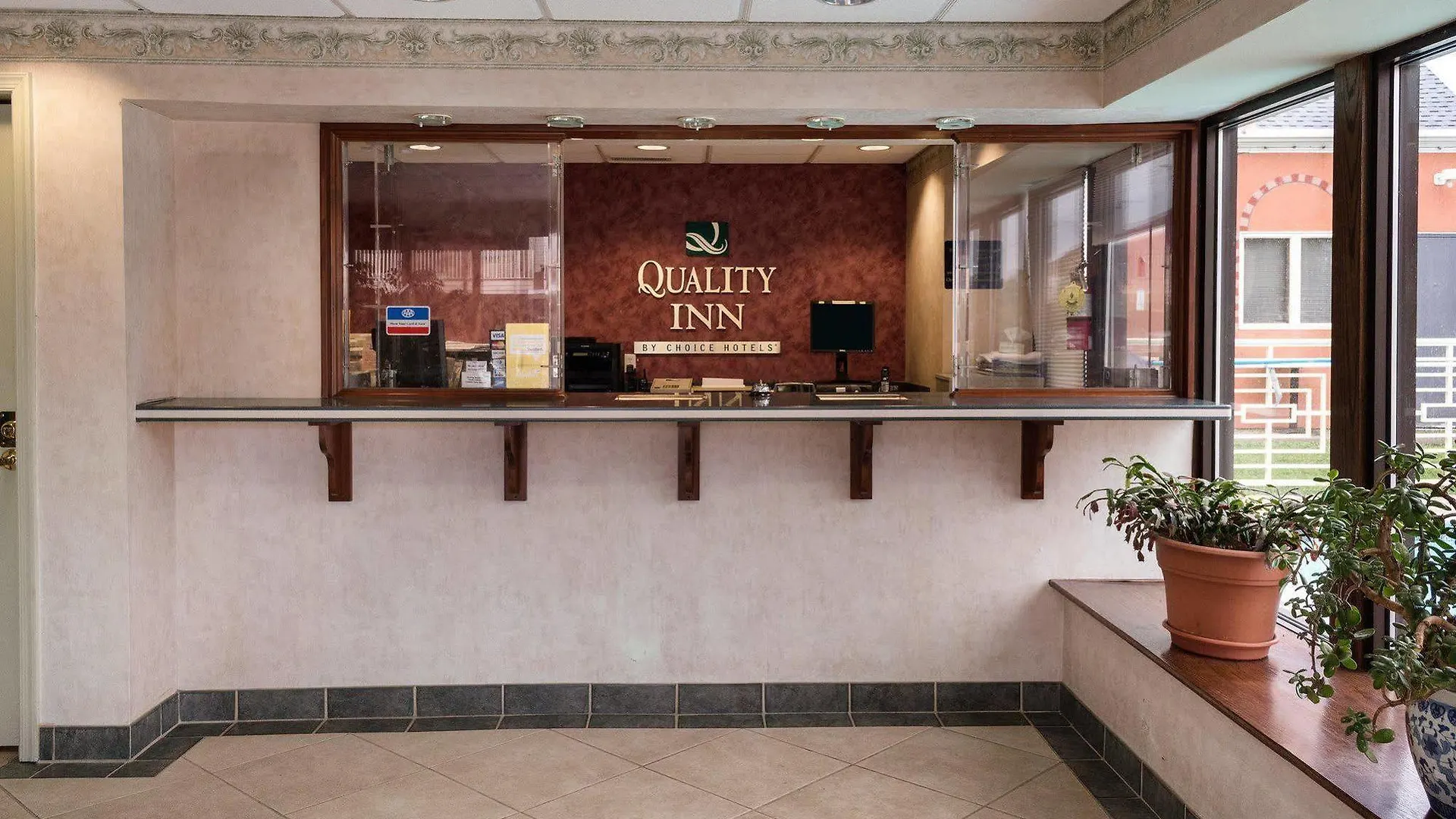 Quality Inn Little Creek Virginia Beach