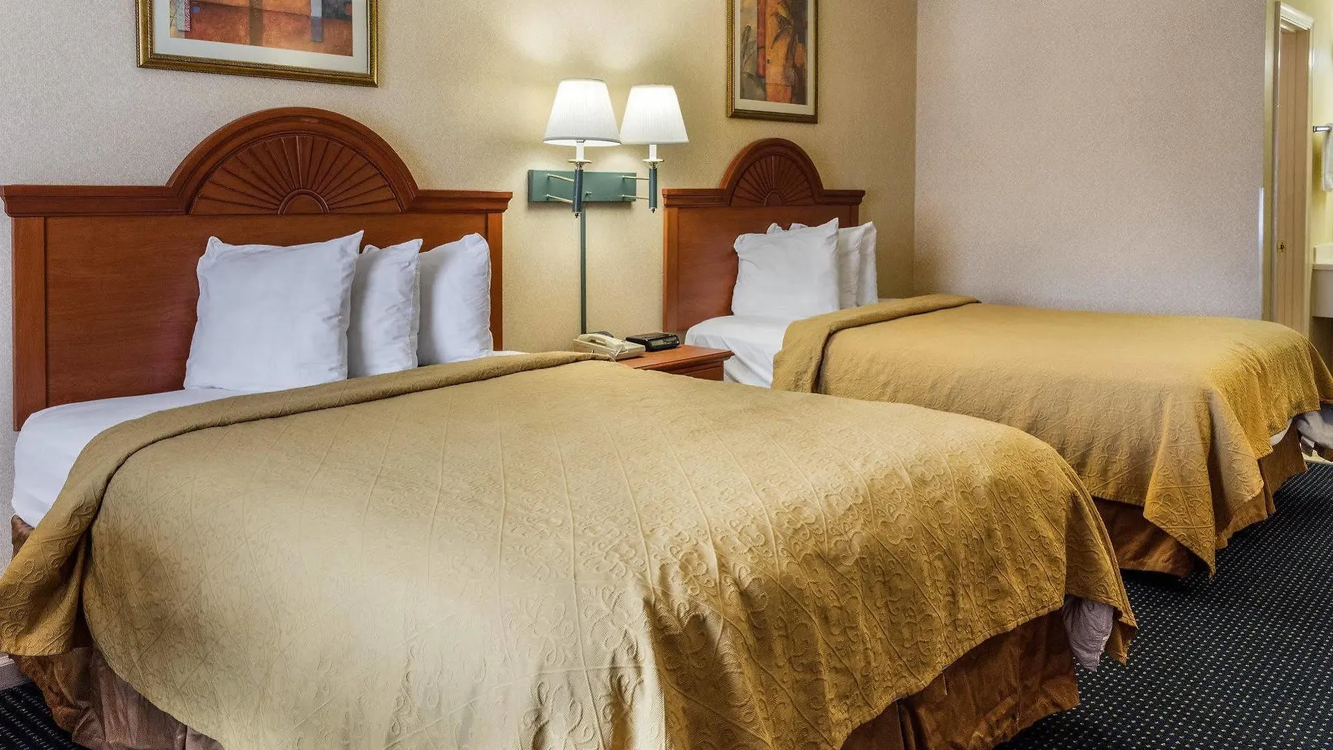 Quality Inn Little Creek Virginia Beach